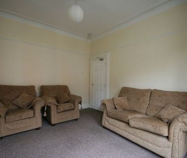 Norwood Terrace, Leeds - Photo 2