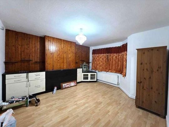 Greenbank Avenue, Wembley, HA0 - Photo 1