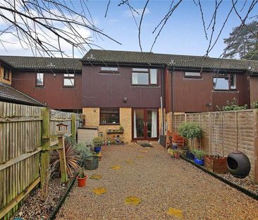 3 bedroom terraced house to rent - Photo 1