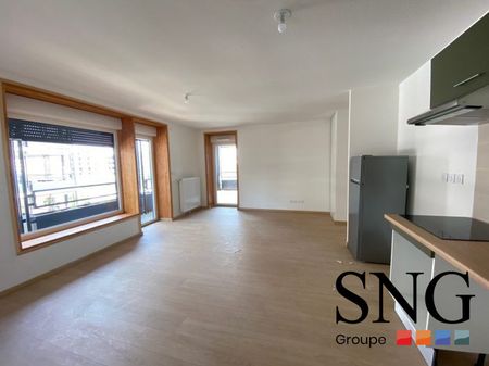 T3 AVEC GRAND BALCON ET PARKING - Photo 4