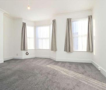 Kitchener Road, Seven Sisters, N17 - Photo 3