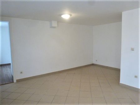 Location Appartement 2 pièces 36m² - Photo 4