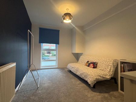 2 bedroom flat to rent - Photo 3