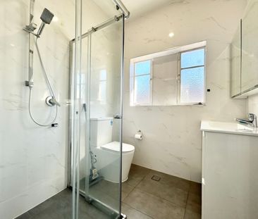 70 Woodbine Crescent, Ryde NSW 2112 - House For Rent | Domain - Photo 2