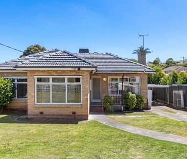 Close to Macedon shops & Bulleen Plaza - Photo 6
