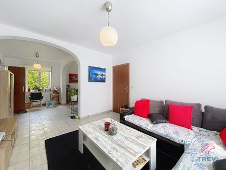 Aangenaam huis met 3 slaapkamers - Photo 2