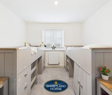 4 bedroom detached house to rent - Photo 5