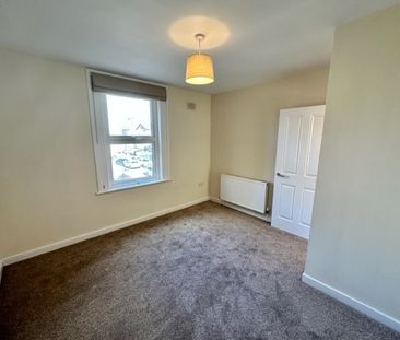 York Road - Photo 2