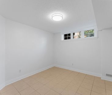 For Lease - 26 Algarve Crescent Unit# Basement, Toronto, Ontario - Photo 5