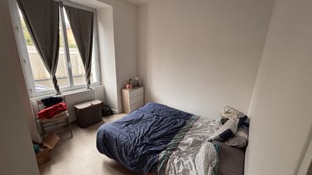 Location Appartement 3 pièces 37m² LAVAL 53000 - Photo 2