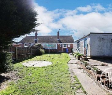 Newlands Close, Pakefield, Lowestoft, NR33 - Photo 6