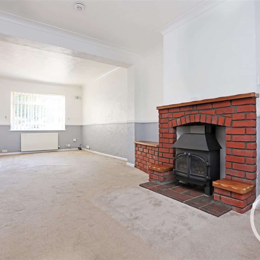 London Road, Gisleham, NR33 - Photo 1