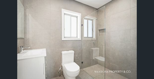 Brand New Granny (Water and Garden Maintenance Included) - Photo 1