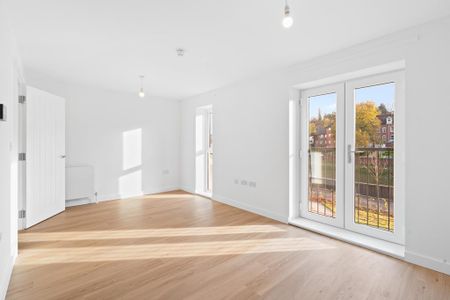 2 bedroom terraced house to rent - Photo 2