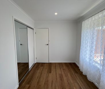 Noble Park - Photo 2