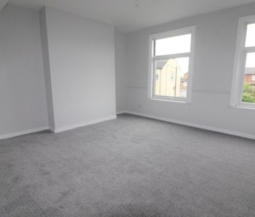 Waides Buildings, Methley - Photo 3