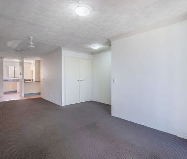 Bella Vista Resort. 2 Bedroom with extra large balcony. - Photo 2