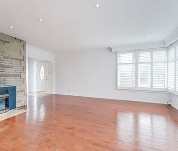 For Lease - 2181 Courtland Drive, Burlington, Ontario - Photo 2