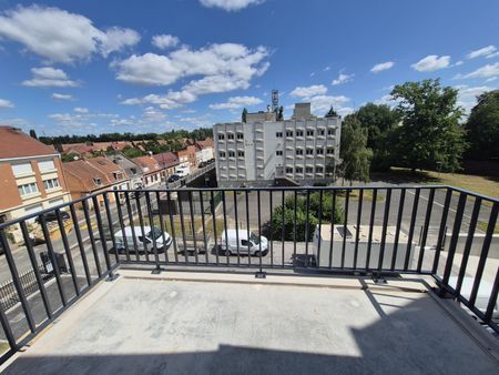 Location Appartement 3 pièces 69m² HAUBOURDIN 59320 - Photo 4
