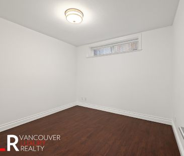 2810 East 15th Avenue - Photo 3