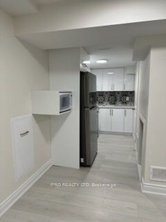 For Lease - 376 Valleyway Drive Unit# Basment, Brampton, Ontario - Photo 5