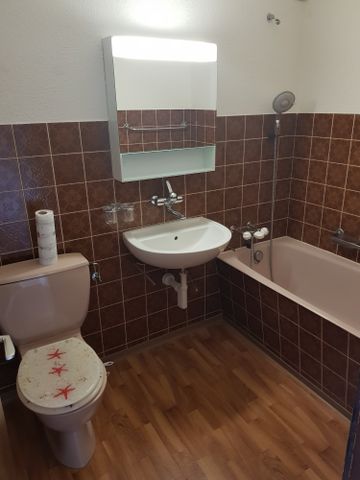 gemütliche 1.5 Zimmer Wohnung mit grossem Balkon - Photo 2