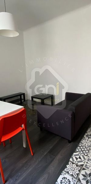 Location Appartement 2 pièces 31m² - Photo 1
