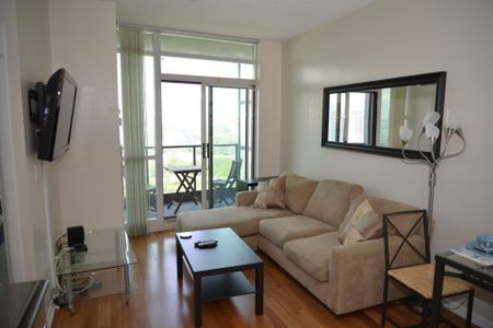 For Lease - 231 Fort York Boulevard Unit# 2105, Toronto, Ontario - Photo 5
