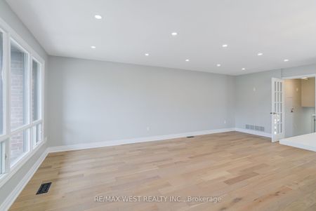 For Lease - 101 Tall Grass Trail, Vaughan, Ontario - Photo 5