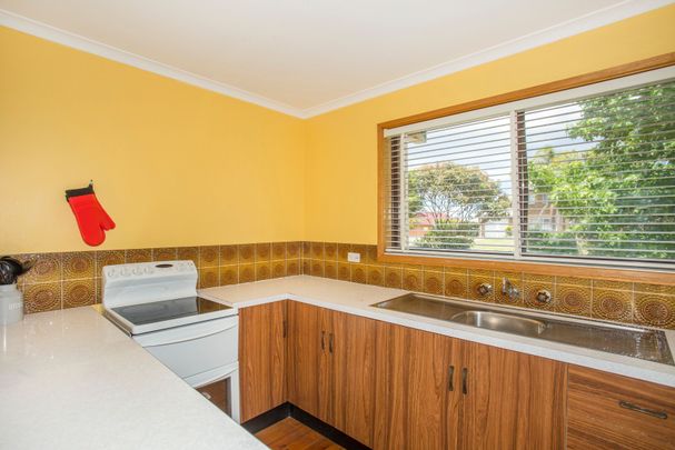 Coastal Living - Spacious Family Home Just Minutes from the Beach - Photo 1