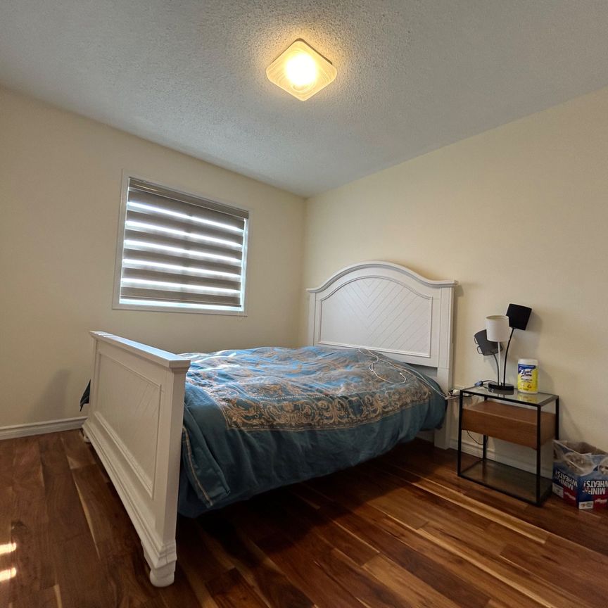 For Lease - 3077 Hawktail Crescent, Mississauga, Ontario - Photo 1