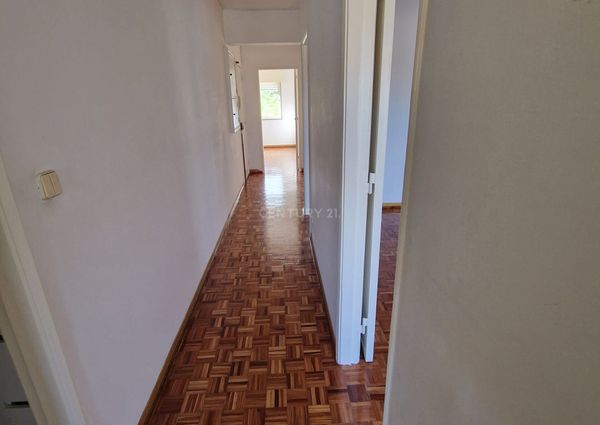 Apartamento T2 - Algés