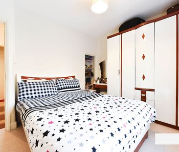 2 Bed Terraced House, Risley Avenue, N17 - Photo 1