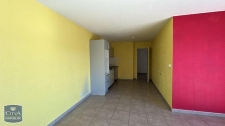 Location Appartement 4 pièces 72m² GIGEAN 34770 - Photo 5