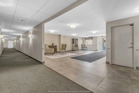 For Lease - 1535 GRAND MARAIS Road Unit# 304, Windsor, Ontario - Photo 5
