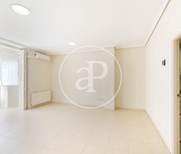 Flat for rent with views in Gran Vía (Valencia) - Foto 2