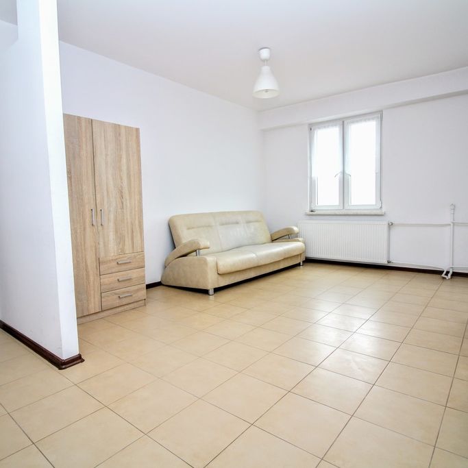 Kawalerka w świetnej lokalizacji - Krzyżanowskiego - Zdjęcie 1