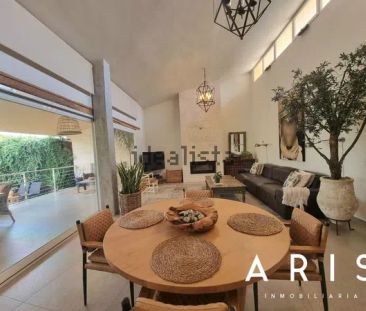 Alquiler de chalet adosado en Alquería-Torrealquería - Photo 3