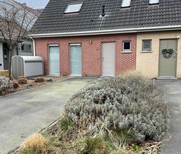 EENGEZINSWONING + tuin - Photo 3