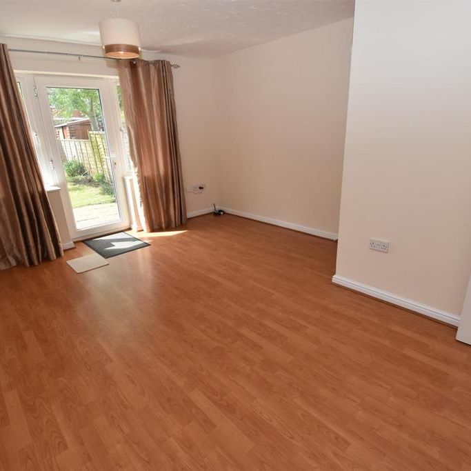 2 bedroom house to rent - Photo 1