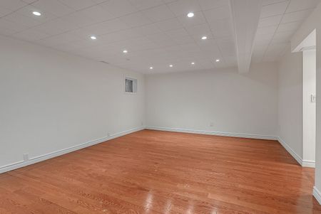 For Lease - 1387 Royal York Road Unit# 7, Toronto, Ontario - Photo 2