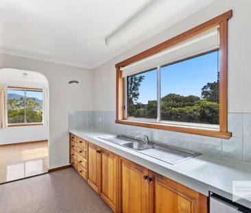 Peaceful unit with a view - Photo 2