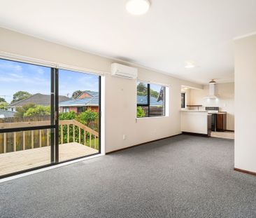 Two Bedroom Unit in Panmure - Photo 1