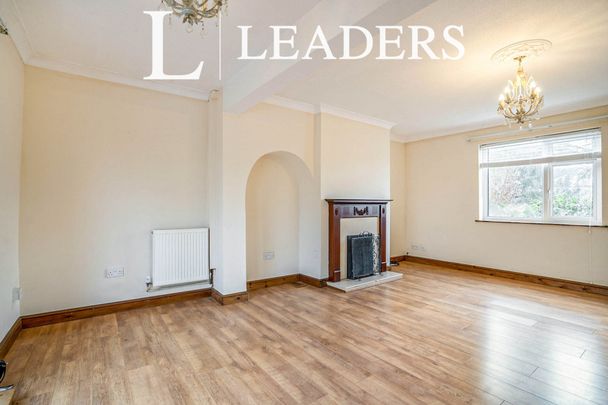 3 bedroom house to rent The Green, Long Whatton, Loughborough, LE12 - Photo 1