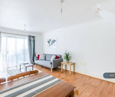 3 bedroom terraced house to rent - Photo 3