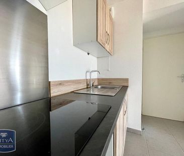 Location Appartement 2 pièces 38m² BEZIERS 34500 - Photo 2
