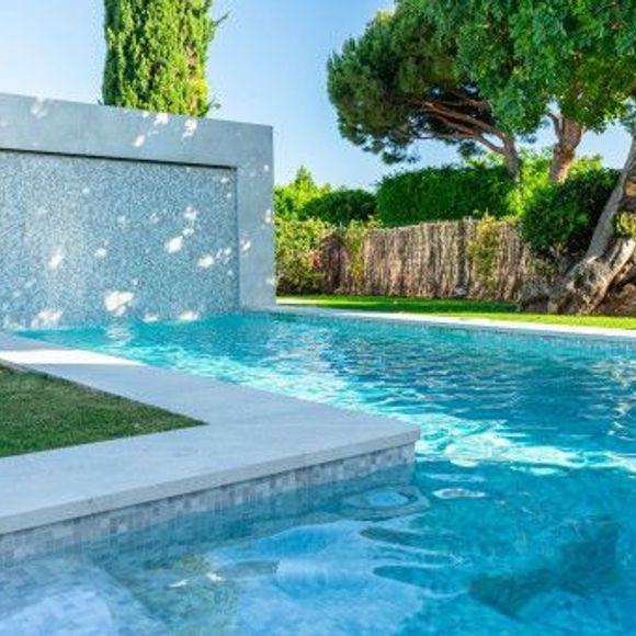 Alquiler de casa o chalet independiente en Calle Albinoni, 24 b - Photo 1