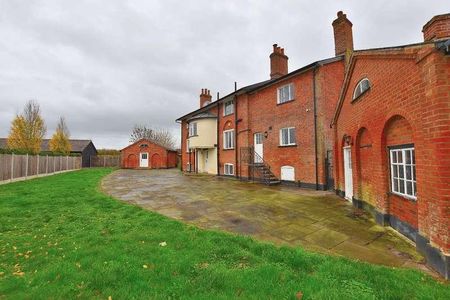 Stortford Road, Little Canfield, Dunmow, CM6 - Photo 5