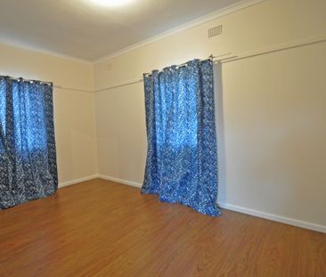 3 Bedroom Home Available - Photo 4