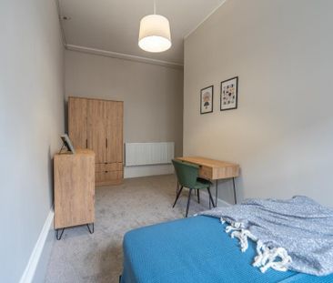 2 bedroom flat to rent - Photo 5